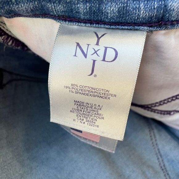 NYDJ Lift & Tuck Sparkle Hem Cropped High Waist Capri - Women’s 8 - Picture 8 of 10